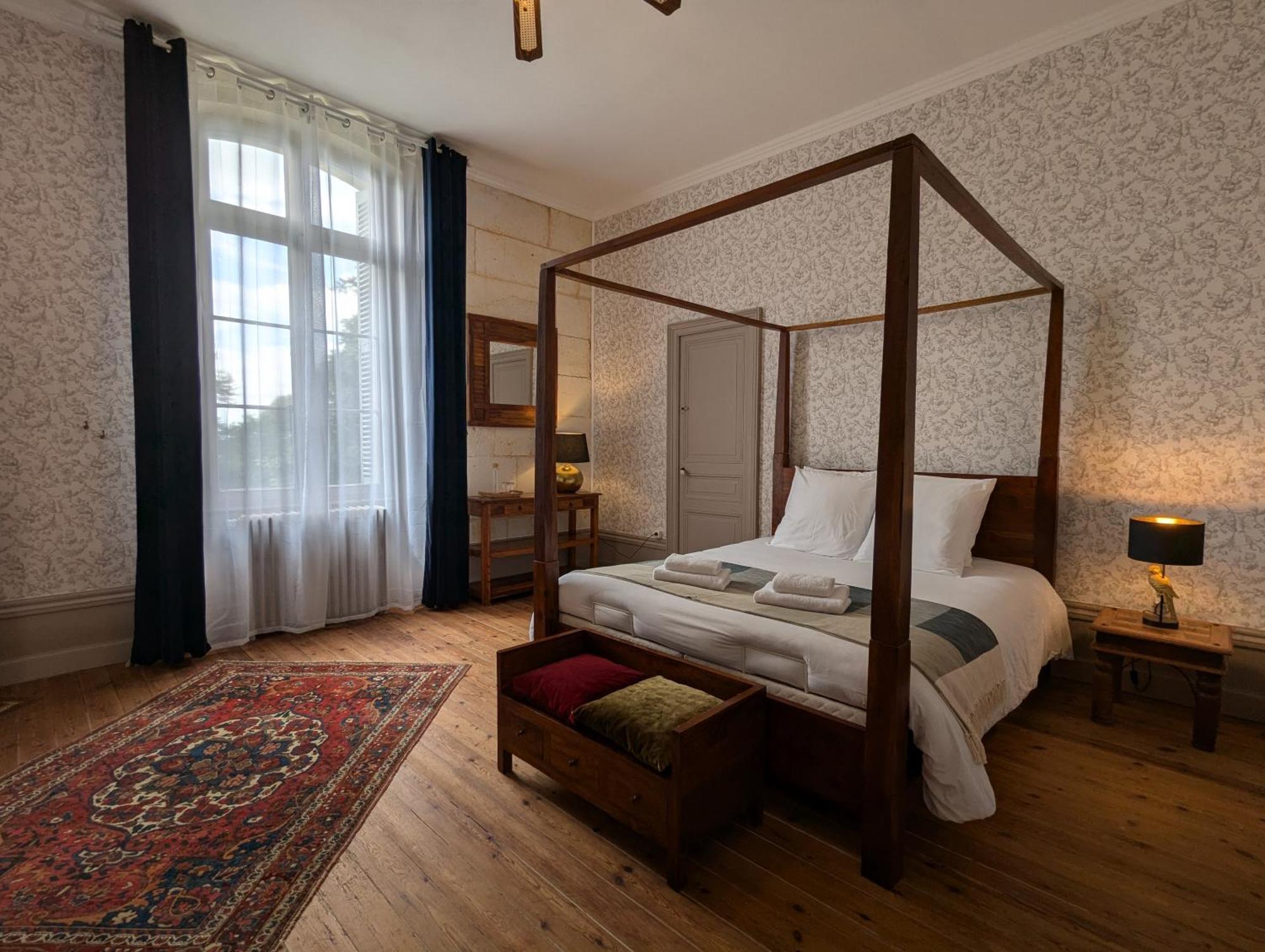 Domaine Du Faure Bed & Breakfast Chadurie Екстериор снимка