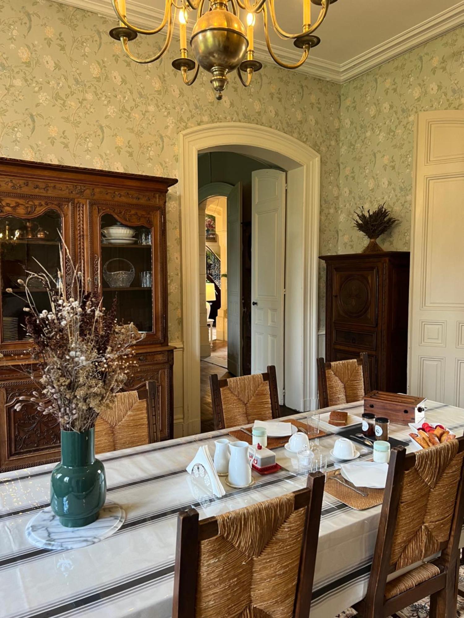 Domaine Du Faure Bed & Breakfast Chadurie Екстериор снимка