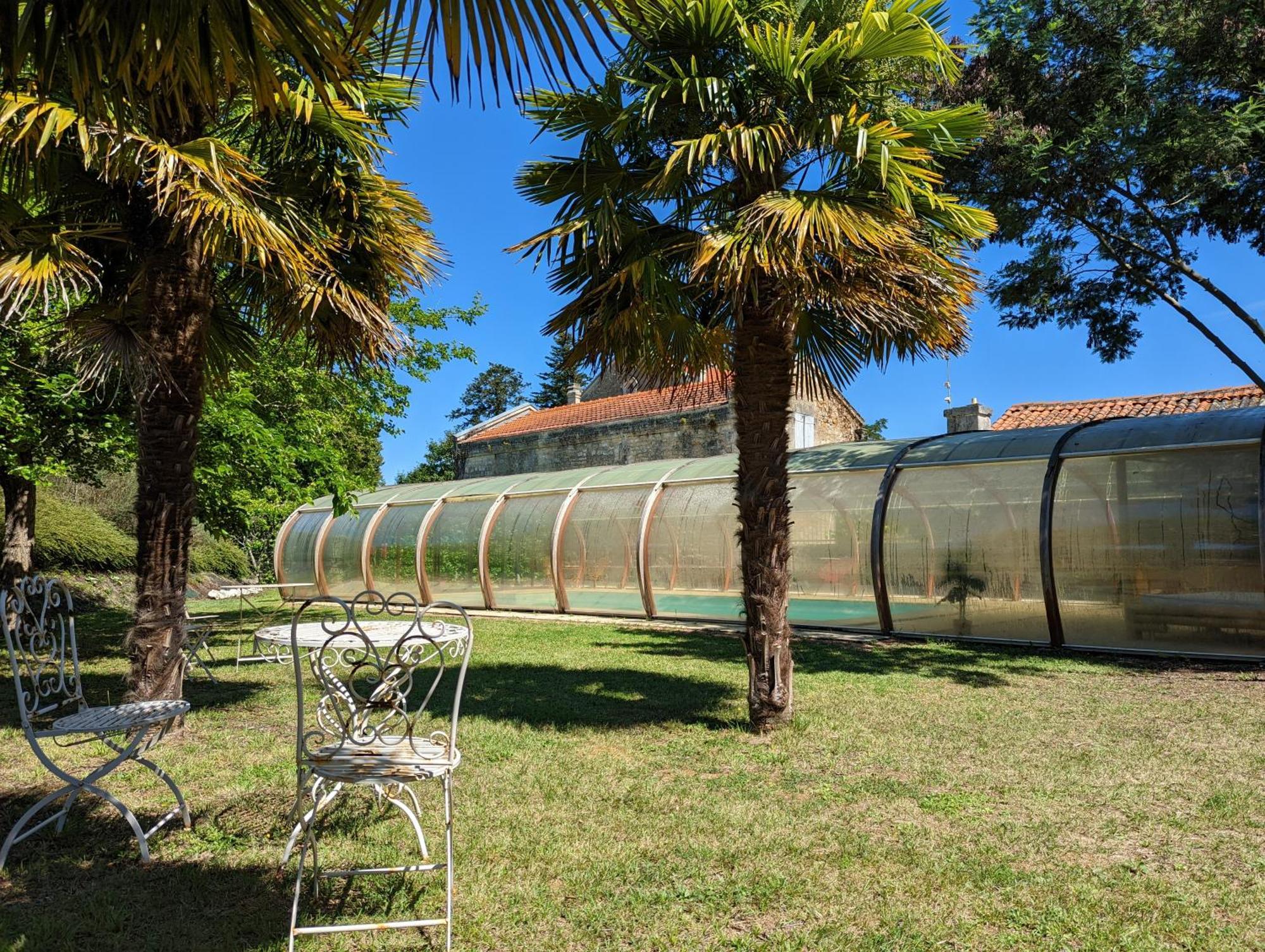 Domaine Du Faure Bed & Breakfast Chadurie Екстериор снимка